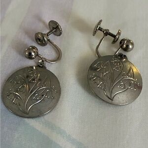 Vintage Kirk Stieff Engraved pewter screw-back Earrings